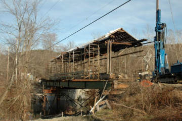 Eagleville Bridge. Photo by R. Kane, November 2006